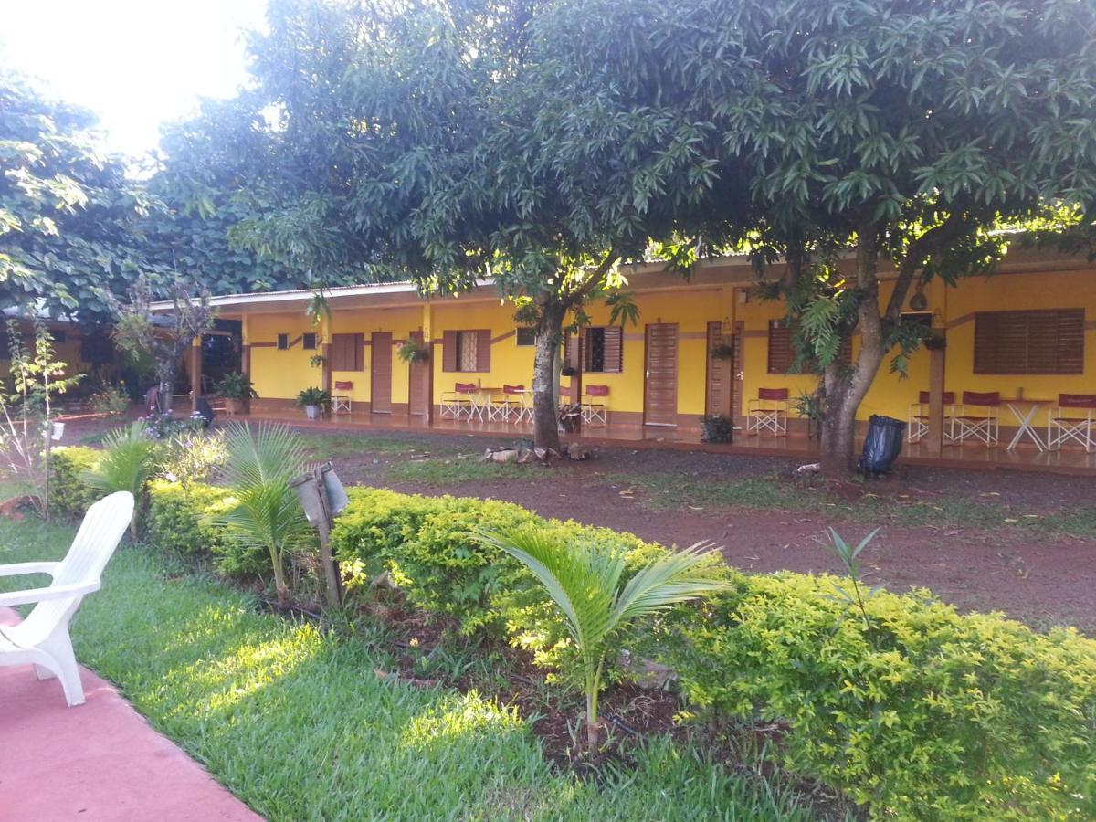 Hotel Los Amigos Puerto Iguazu Exterior photo